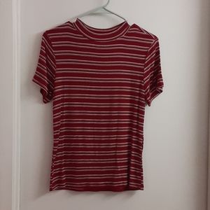 fitted t-shirt
